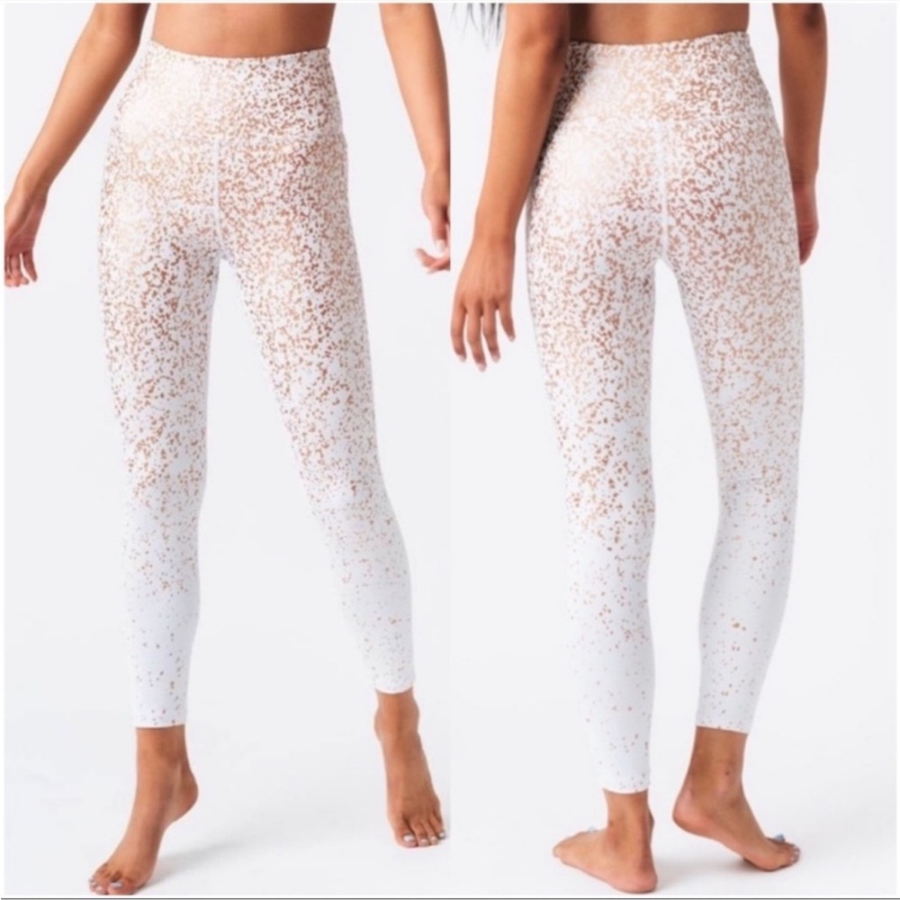 Zyia White Stay Gold Light ‘n Tight High Rise 7/8 Leggings NWT